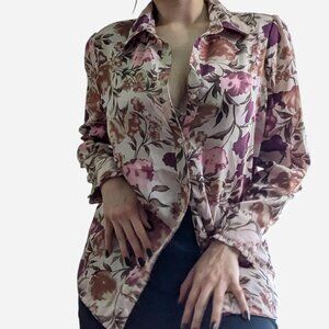 Floral button up Jaclyn Smith blouse